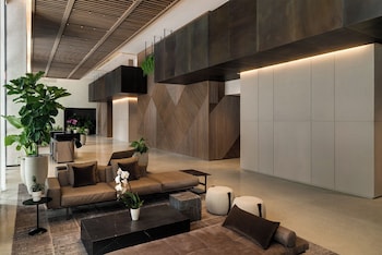Hotel entrance and lobby at Gale Miami Hotel and Residences