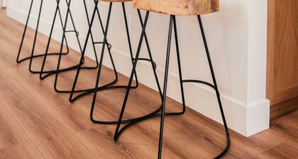 Luxury Village Home Close to Beaches and Wineries!