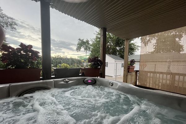 Bain à remous extérieur