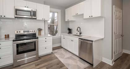 Luxe Spot Suites