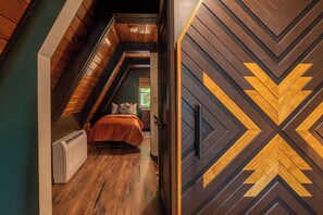 2 bedrooms, iron/ironing board - Veaux Pines · LakeFront Aframe*HotTub*Kayaks*FirePit (Indian River)