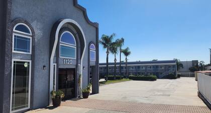Mayfair Inn Ontario Airport