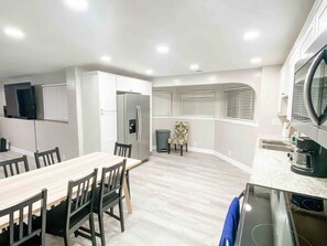 Private kitchen - Huge Modern 3BR Private Basement Near Lagoon & SLC (Fruit Heights)