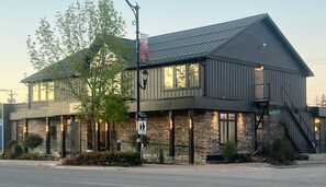 Front of property - The Reid Hotel (vanderhoof)