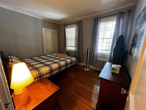 2 bedrooms