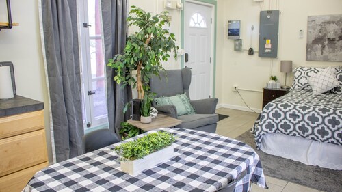 Furnished Studio Near Espanola and Pojoaque