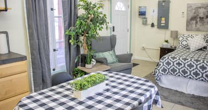 Furnished Studio Near Espanola and Pojoaque