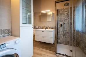 Dusche, Haartrockner