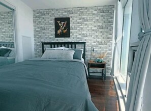 2 bedrooms