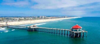 Ultra Clean Playcation - King Beds, Game Room + Fire Pit - JWA, Disney & Beaches