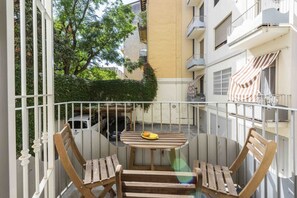 Outdoor dining - Poliziano Apartment in Florence by Mmega by Mmega (Firenze)