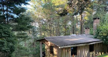 Cozy cabin to rest in Miramundo, El Salvador.