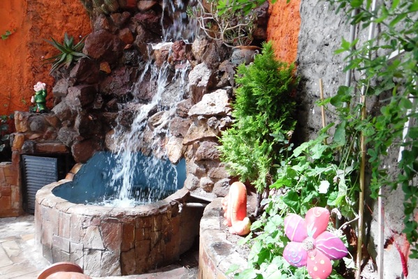 32-inch flat-screen TV with cable channels