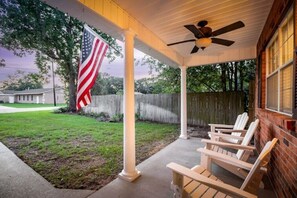 Terrace/patio - NEW! Cozy Gulf Coast Home
(Long Beach)