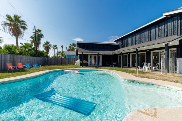 Piscina all'aperto