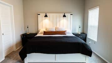 3 bedrooms, iron/ironing board, travel crib, free WiFi