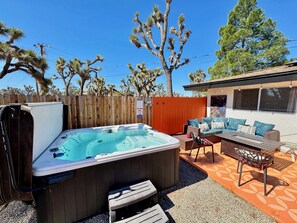 Terrace/patio - Mid-Century • Pool & Spa • Games • Near JTree Park (Yucca Valley)