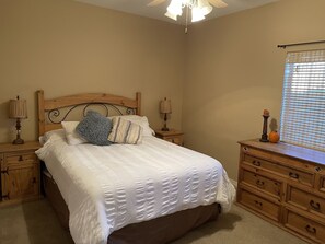 2 bedrooms, WiFi, bed sheets