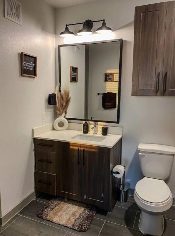 Towels, soap, toilet paper