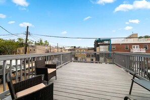 Terrace/patio - Cozy Baltimore Townhome (Baltimore)