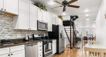 Cozy Baltimore Townhome