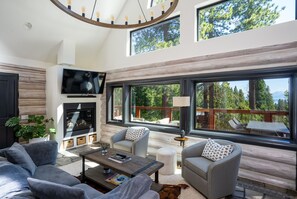 TV, fireplace, ping pong - Beautiful Log Cabin Offers Peek of Lake, Perfect Escape in Tahoe City, Rita's Oasis By Tahoe Time VR (Tahoe City)
