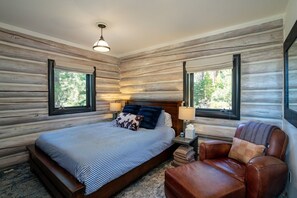 3 chambres, fer et planche à repasser, accès Internet, draps fournis