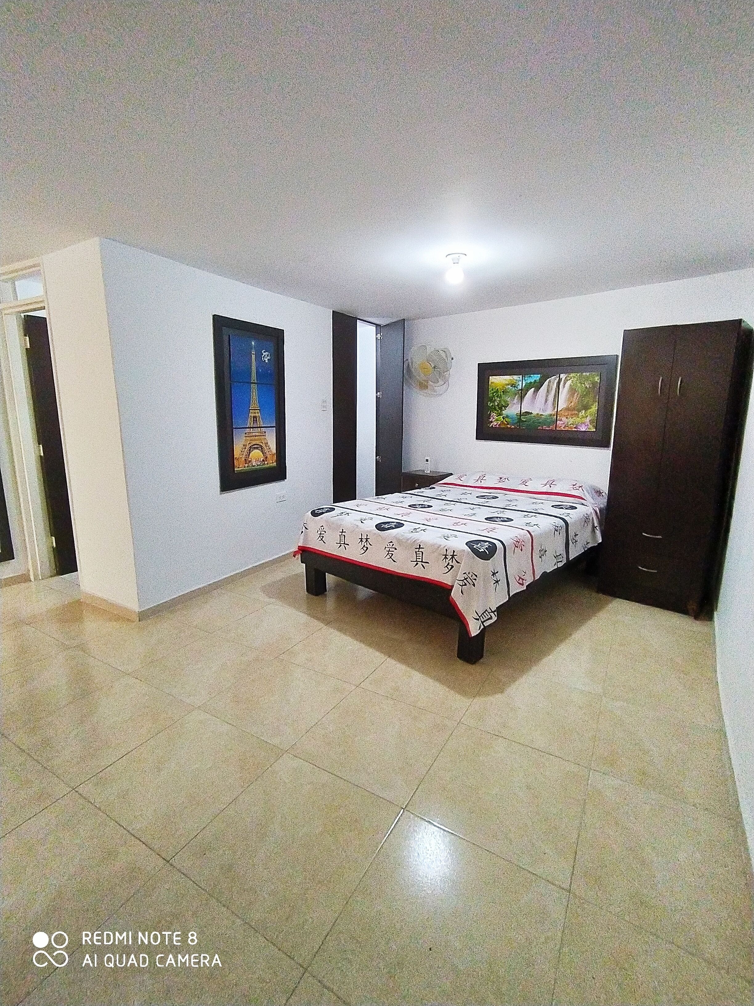 9 bedrooms, WiFi, bed sheets