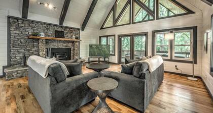 Cider House - Private Pool | Close to Town | Game Room & Firepit
