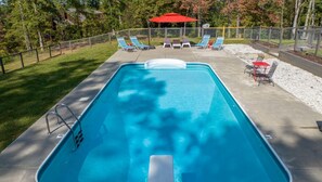 Pool - Cider House - Private Pool | Close to Town | Game Room & Firepit (Blue Ridge)