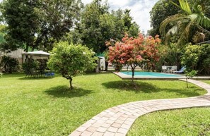 Outdoor pool - Amplia Casa de Campo con Alberca, Wifi y Estacionamiento Privada, pet Friendly (Yautepec de Zaragoza)