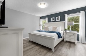 4 bedrooms, iron/ironing board, travel cot, WiFi - Terra verde resort 4brs / 3bth cozy Townhome (Kissimmee)