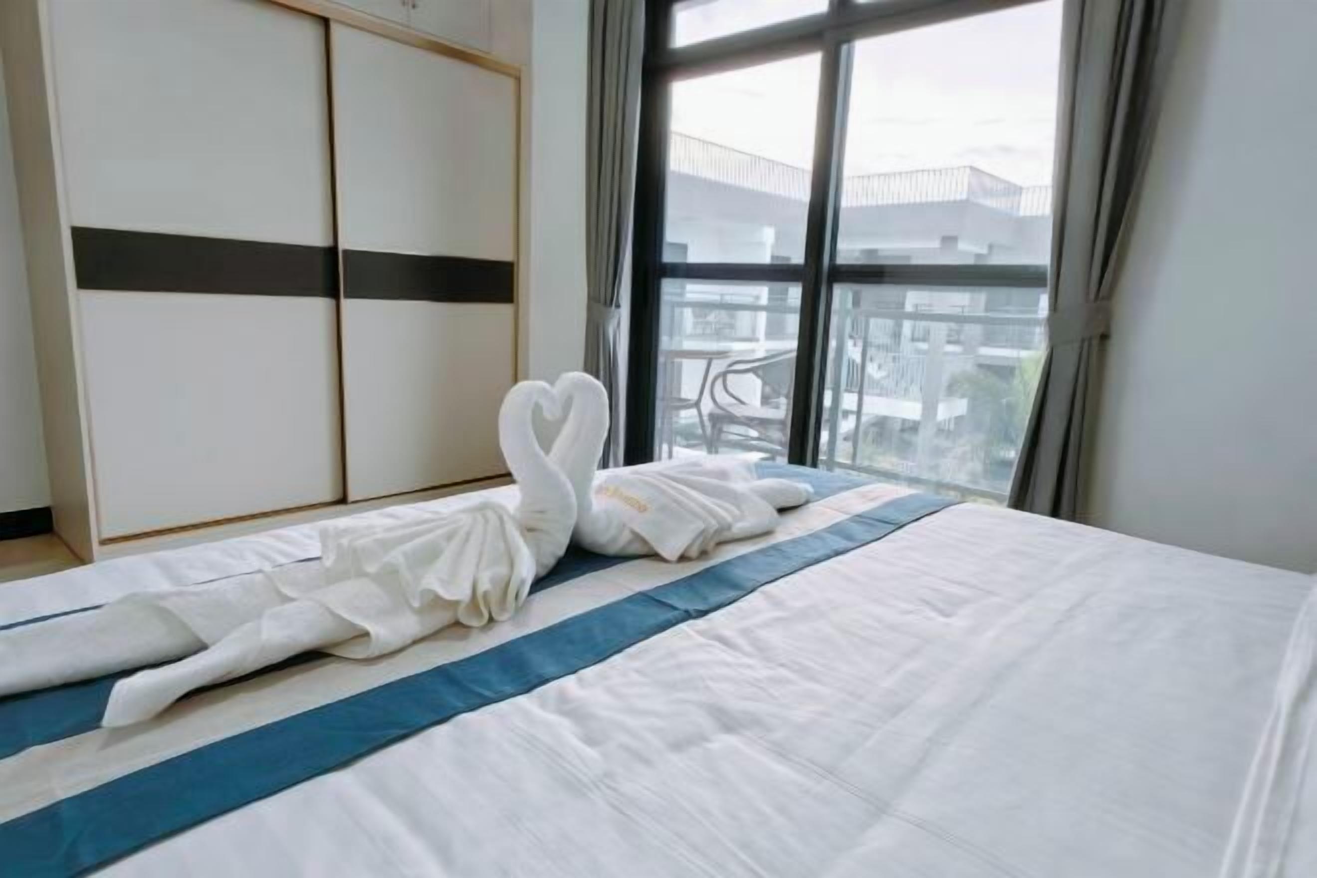 2 間臥室、客房內保險箱、布置獨特、遮光布/窗簾