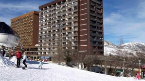 Uklassifisert bilde, 2 av 37, knapp