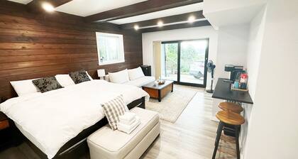 West Vancouver · Landmark View · Prime Location · 1BR Private Suite