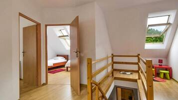 3 Schlafzimmer, kostenloses WLAN, Bettwäsche