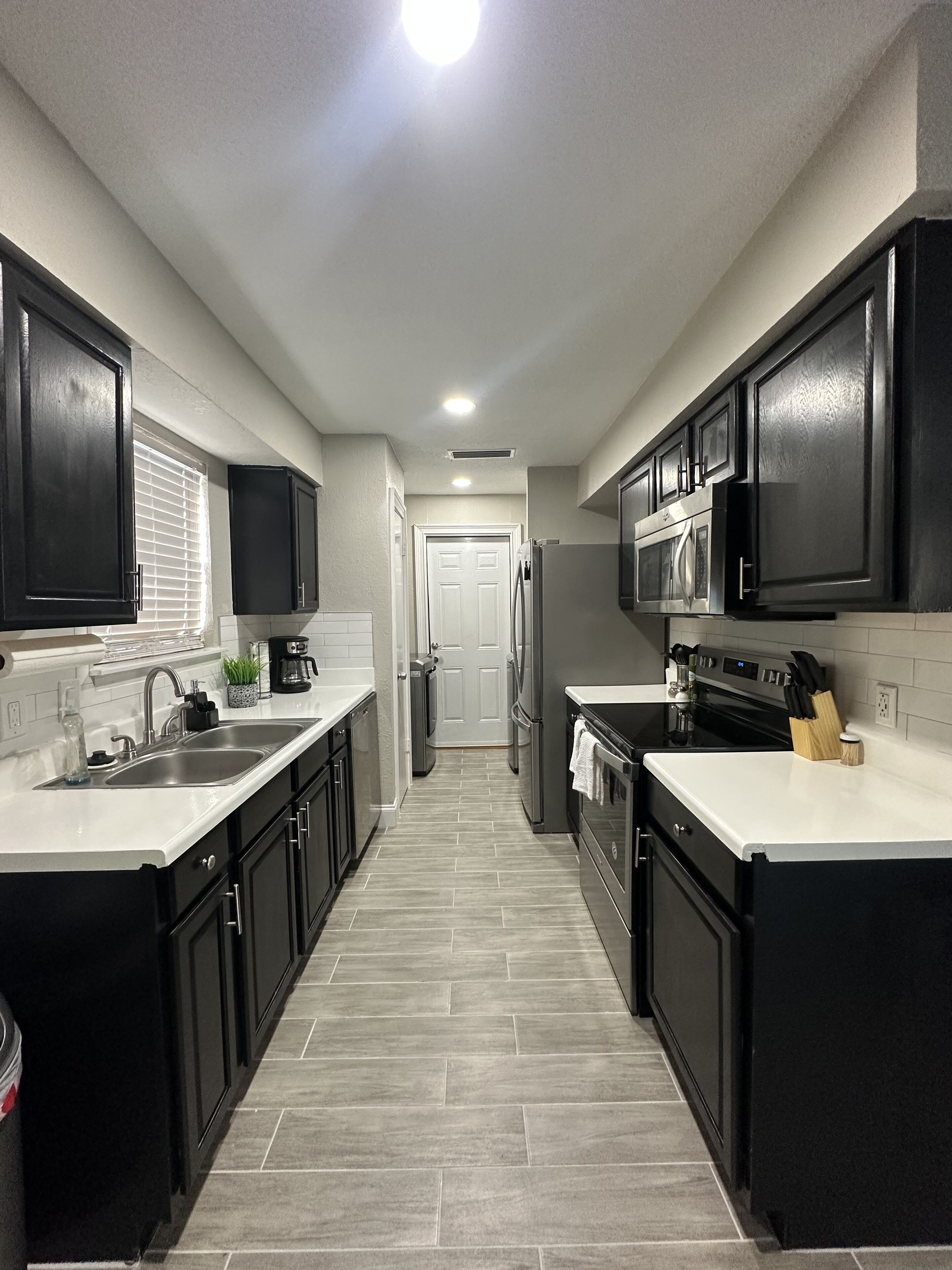 Pet Friendly Home! 7 minutes from AT&T Stadium and Globe Life Field!