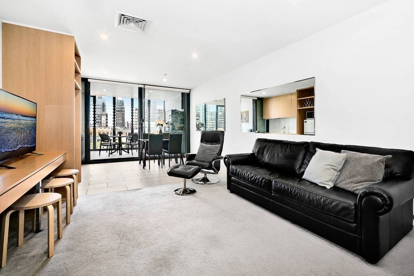 The Patio Place Near Crown Casino With Parking - St Kilda