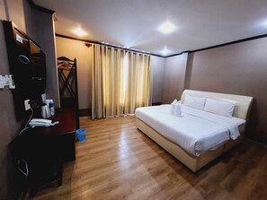 Standard Double Room | Free WiFi - Sinakhone Vientiane Hotel (Vientiane)