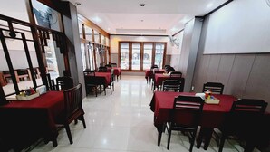 Nhà hàng