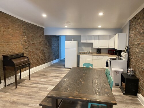 Walk to the Harbor: Hudson River in Waterford