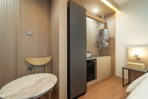 Quarto design | Quartos à prova de som, Wi-Fi de cortesia