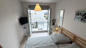 2 عدّة غرف نوم ومكواة/لوح كي وواي فاي