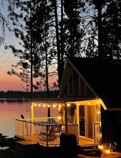 Silver Lake Waterfront Cabin