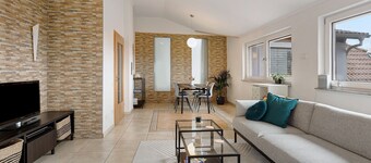 Modern vacation apartment with lake view and balcony directly on the Lake Constance cycle path