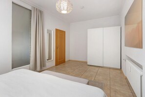 2 habitaciones, wifi gratis y ropa de cama 