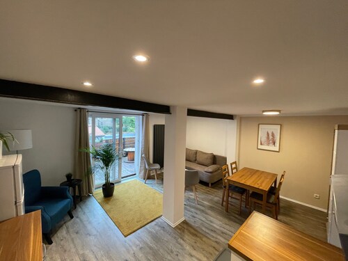 Ferienwohnung "Happynest" mit Balkon und WLAN