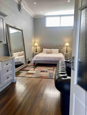 1 Schlafzimmer, Bügeleisen/Bügelbrett, kostenloses WLAN, Bettwäsche