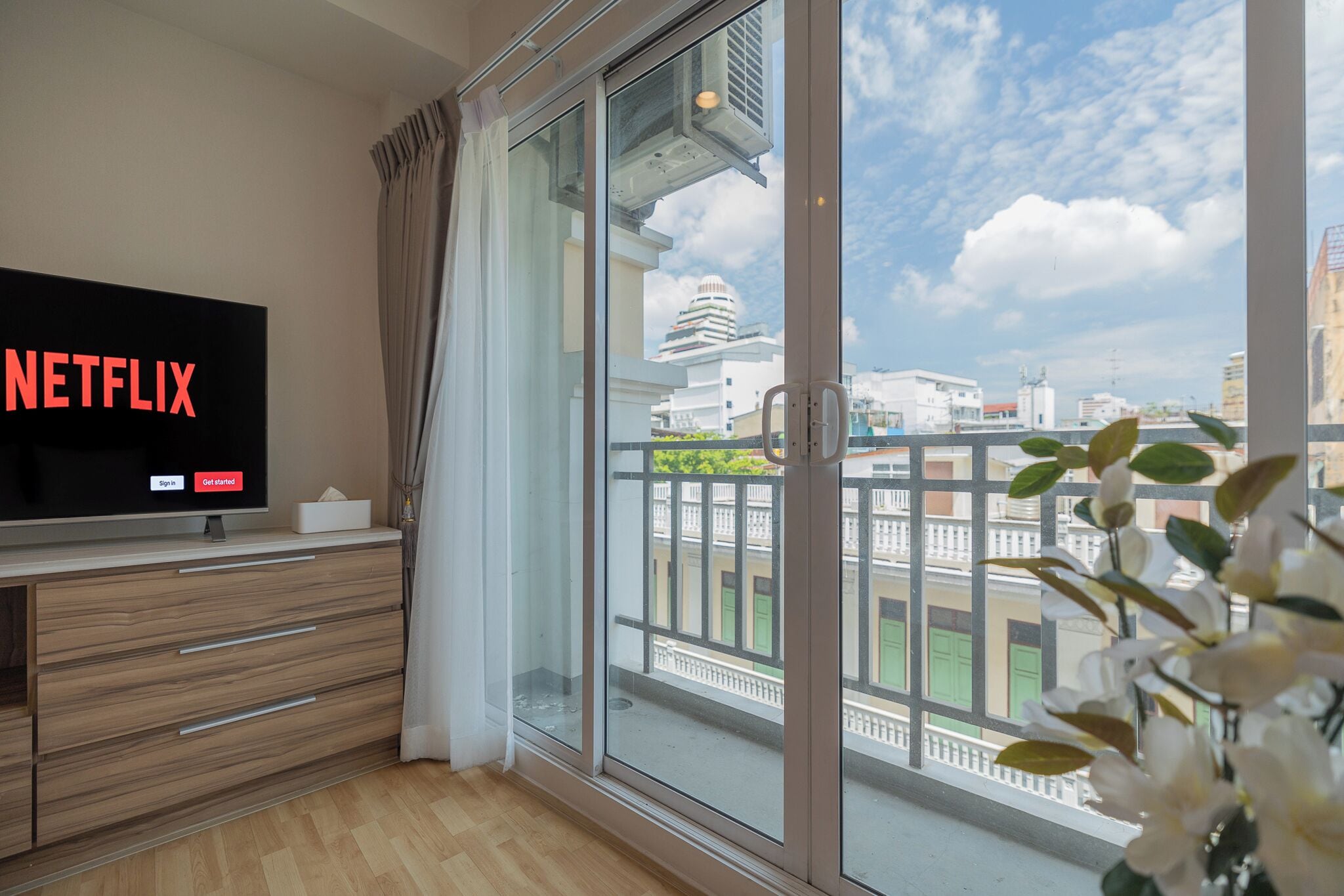 Twin Room with Balcony | Terrasse/Patio