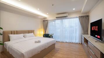 Double room with Balcony | Schreibtisch, schallisolierte Zimmer, kostenloses WLAN, Bettwäsche